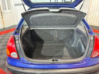 Toyota Corolla 1.4 Vida Limited Edition 5dr