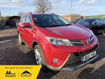 Toyota RAV4 2.2 D-CAT Invincible Auto 4WD Euro 5 5dr