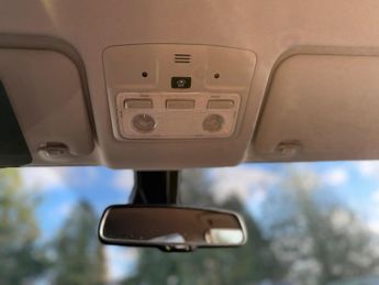 Toyota RAV4 2.2 D-CAT Invincible Auto 4WD Euro 5 5dr