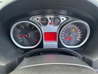 Ford C-Max 1.8 16v Zetec 5dr