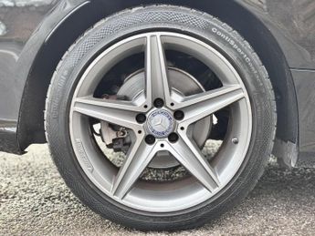 MERCEDES-BENZ C CLASS 2.0 C200 AMG Line