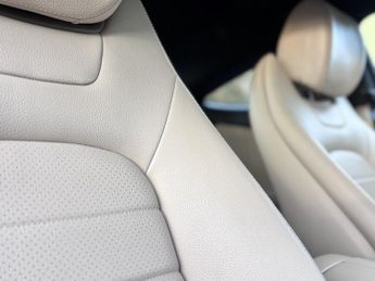 MERCEDES-BENZ C CLASS 2.0 C200 AMG Line