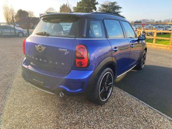 MINI Countryman 2.0 Cooper SD SUV 5dr Diesel Auto Euro 6 (143 ps)