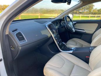 Volvo XC60 2.0 T5 SE Lux Powershift Euro 5 5dr