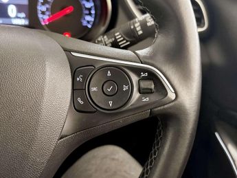 Vauxhall Grandland X 1.6 Turbo D BlueInjection Sport Nav SUV 5dr Diesel Manual Euro 6