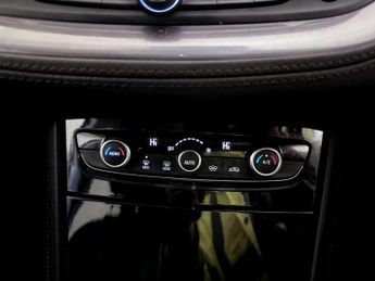 Vauxhall Grandland X 1.6 Turbo D BlueInjection Sport Nav SUV 5dr Diesel Manual Euro 6