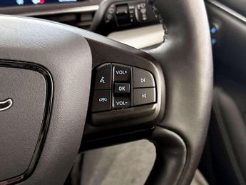 Ford Mustang Mach-E Standard Range 70kWh SUV 5dr Electric Automatic (269 ps)