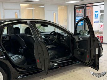 Audi A6 Saloon 2.0 TDI ultra SE Executive S Tronic Euro 6 (s/s) 4dr