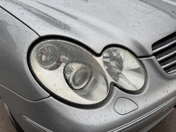 Mercedes-Benz CLK 3.2 CLK320 Avantgarde Cabriolet 2dr