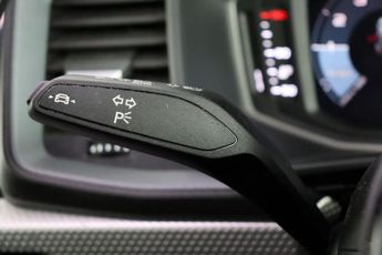 Audi A1 1.0 TFSI 25 S line Sportback Euro 6 (s/s) 5dr