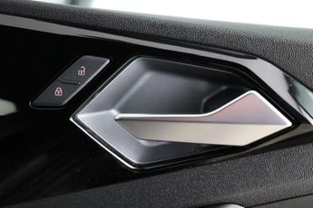 Audi A1 1.0 TFSI 25 S line Sportback Euro 6 (s/s) 5dr