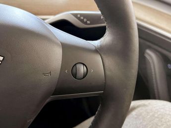 Tesla Model 3 (Dual Motor) Long Range Saloon 4dr Electric Auto 4WDE (346 ps)