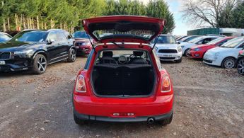 MINI Hatch 1.6 Cooper Steptronic Euro 5 3dr