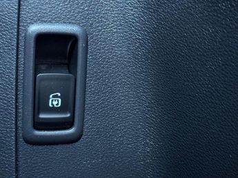 MAXUS T90EV 88.5kWh Elite Pickup Double Cab 4dr Electric Auto RWD (177 ps)