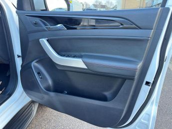 MAXUS T90EV 88.5kWh Elite Pickup Double Cab 4dr Electric Auto RWD (177 ps)