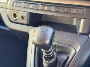 Citroen SpaceTourer 1.5 BlueHDi Feel M MWB Euro 6 (s/s) 5dr