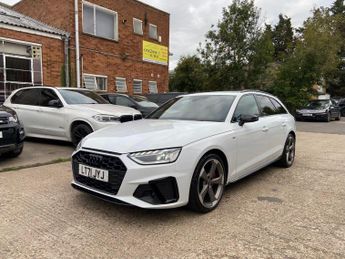 Audi A4 Avant 2.0 TDI 40 Black Edition S Tronic quattro Euro 6 (s/s) 5dr