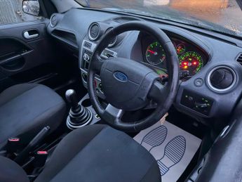 Ford Fiesta 1.4 Zetec Climate 5dr