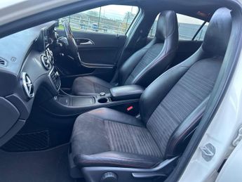 Mercedes-Benz GLA 2.1 GLA220 CDI AMG Line 7G-DCT 4MATIC Euro 6 (s/s) 5dr