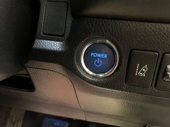 Toyota RAV4 2.5 VVT-h Icon Tech CVT Euro 6 (s/s) 5dr