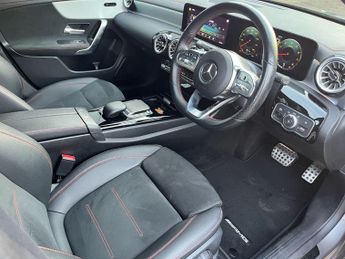 Mercedes-Benz CLA 1.3 CLA180 AMG Line (Executive) Coupe 7G-DCT Euro 6 (s/s) 4dr