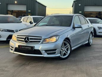 Mercedes-Benz C Class 2.1 C220 CDI BlueEfficiency AMG Sport G-Tronic+ Euro 5 (s/s) 4dr
