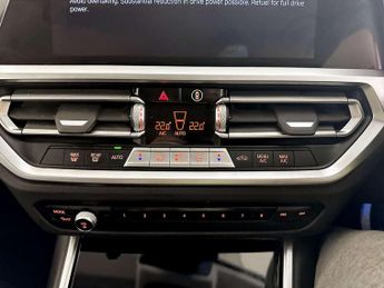 BMW 3 Series 2.0 330e 12kWh SE Pro Touring 5dr Petrol Plug-in Hybrid Auto Eur