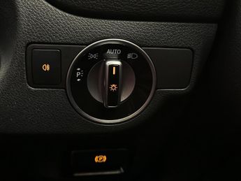 Mercedes-Benz CLA 1.6 CLA180 AMG Line Coupe 7G-DCT Euro 6 (s/s) 4dr