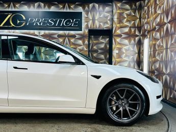 Tesla Model 3 Standard Range Plus Auto RWD 4dr