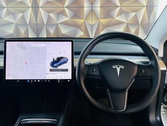 Tesla Model 3 Standard Range Plus Auto RWD 4dr