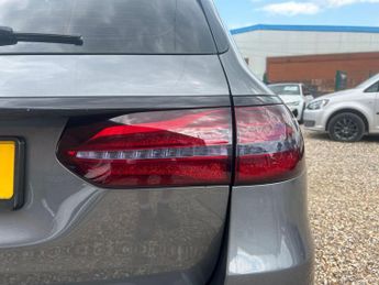 Mercedes-Benz E Class 2.0 E220d AMG Line (Premium) G-Tronic+ Euro 6 (s/s) 5dr