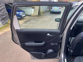 Mercedes-Benz A Class 1.5 A150 Classic SE CVT 5dr