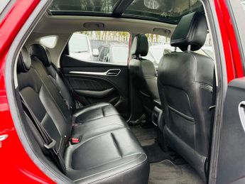 MG MG ZS 44.5kWh Exclusive Auto 5dr