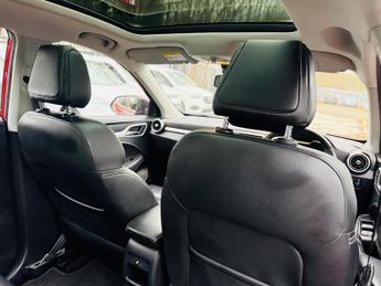 MG MG ZS 44.5kWh Exclusive Auto 5dr