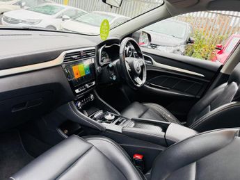 MG MG ZS 44.5kWh Exclusive Auto 5dr