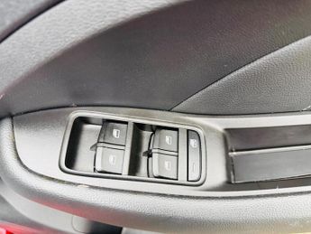 MG MG ZS 44.5kWh Exclusive Auto 5dr