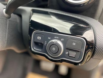 Mercedes-Benz A Class 1.3 A200 AMG Line 7G-DCT Euro 6 (s/s) 5dr