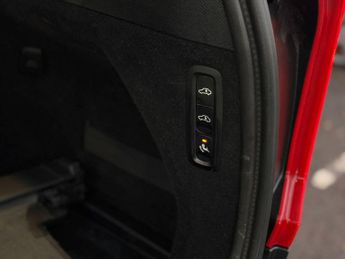 Volvo XC90 2.0 D5 PowerPulse Inscription Pro Auto 4WD Euro 6 (s/s) 5dr