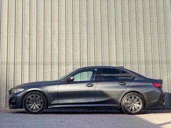 BMW 3 Series 2.0 330e 12kWh M Sport Auto Euro 6 (s/s) 4dr