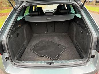 Skoda Superb 2.0 TDI SportLine DSG Euro 6 (s/s) 5dr