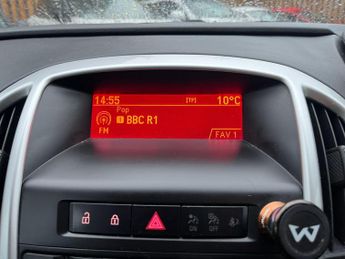 Vauxhall Astra 1.4 16v SRi Euro 5 5dr