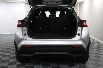 Nissan Juke 1.0 DIG-T N-Connecta DCT Auto Euro 6 (s/s) 5dr