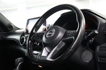 Nissan Juke 1.0 DIG-T N-Connecta DCT Auto Euro 6 (s/s) 5dr