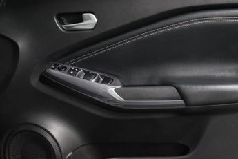 Nissan Juke 1.0 DIG-T N-Connecta DCT Auto Euro 6 (s/s) 5dr