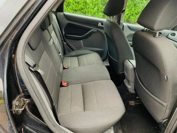 Ford Focus 1.6 TDCi DPF Titanium 5dr