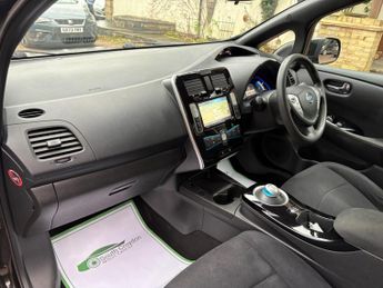 Nissan Leaf 24kWh Acenta Auto 5dr