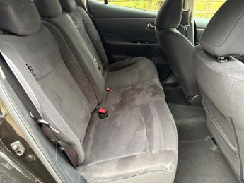 Nissan Leaf 24kWh Acenta Auto 5dr