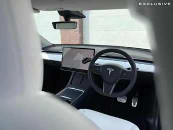 Tesla Model Y Long Range Auto RWD 5dr