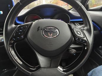 Toyota C-HR 1.8 VVT-h Dynamic CVT Euro 6 (s/s) 5dr