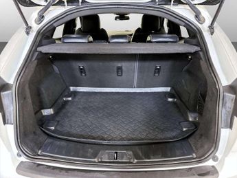 Jaguar E-PACE 2.0 D150 R-Dynamic SUV 5dr Diesel Manual Euro 6 (s/s) (150 ps)